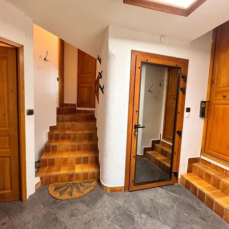 Le Bouquetin En Redingote Aussois